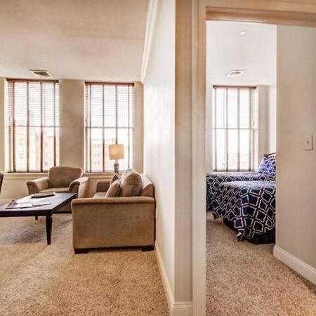 Chase Penthouse At 39 West Baltimore Inner Harbor Convention Center Free Indoor Parking One And Two Bedrooms Exteriér fotografie
